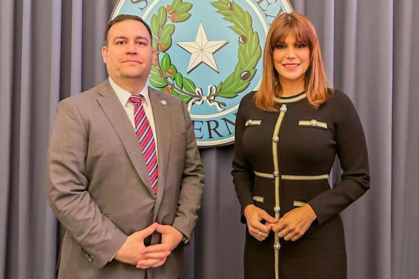 el-salvador-y-texas-anuncian-la-apertura-de-la-segunda-embajada-bitcoin